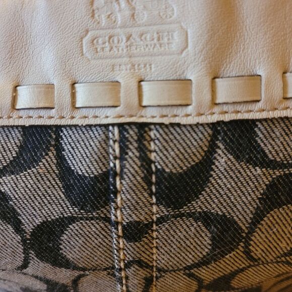 COACH BLEEKER MONOGRAM BUCKET BAG - Picture 5 of 9